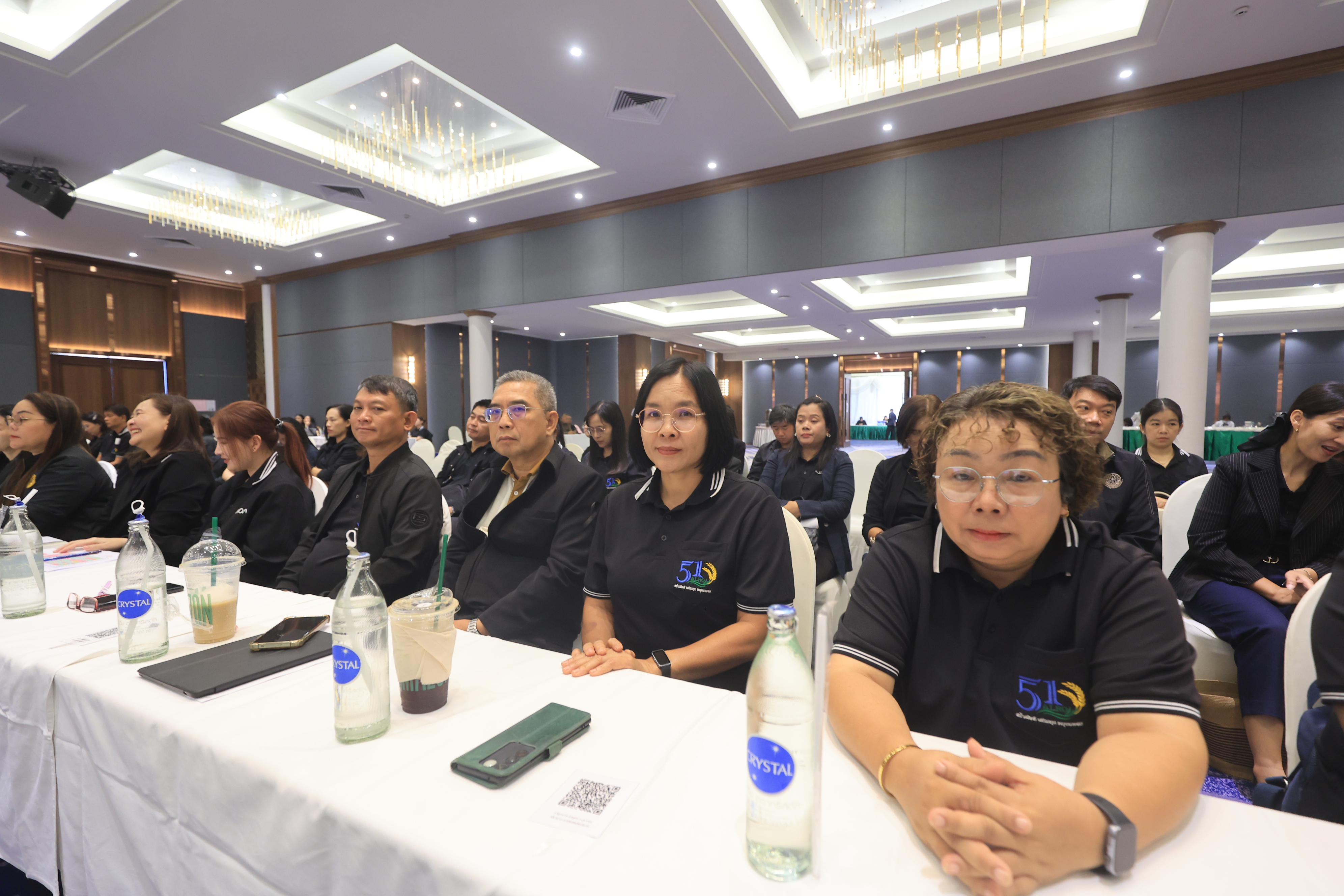 title - เลขาฯ ส.ป.ก. ประชุมเข้ม! 